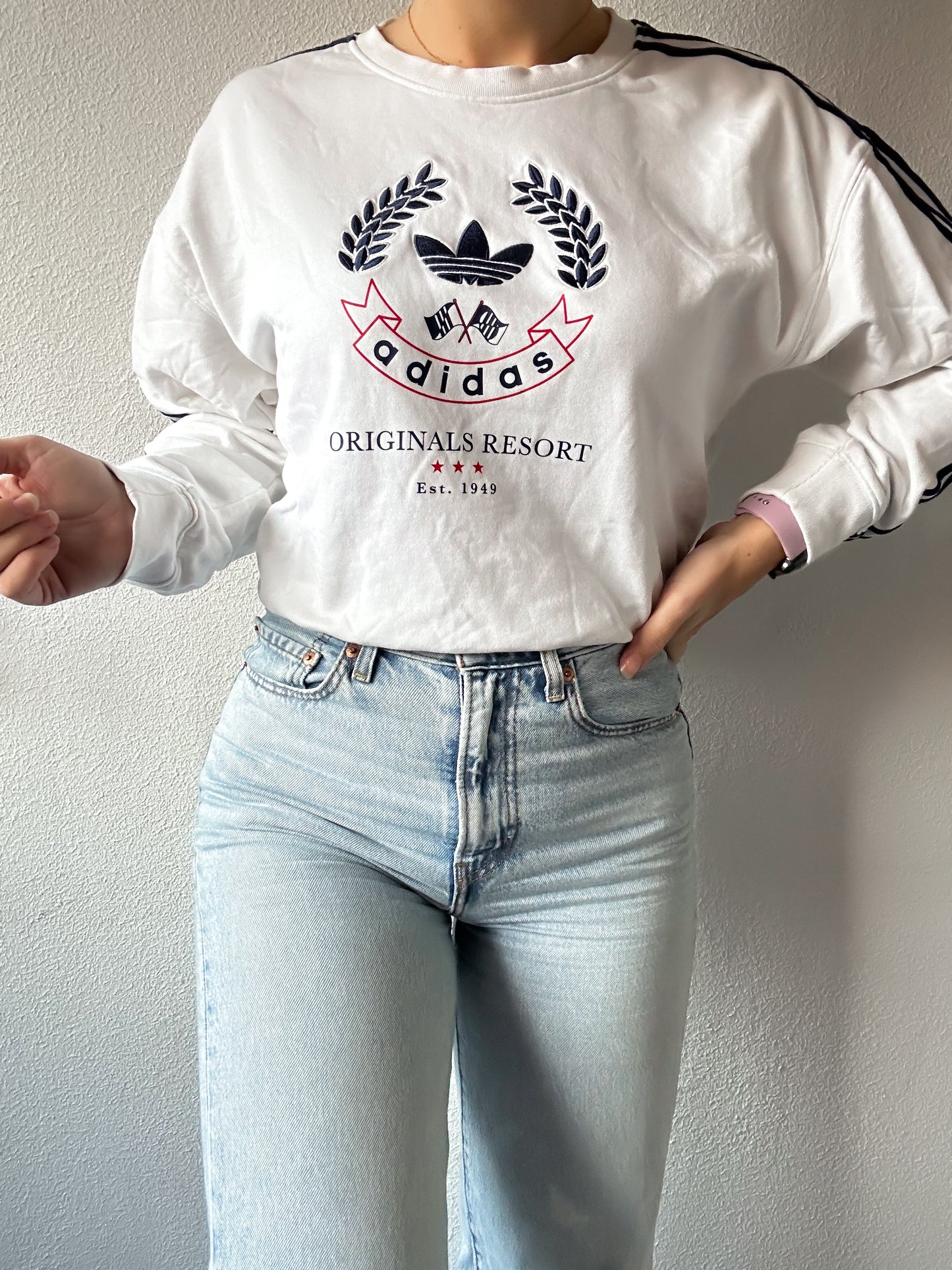 Adidas sweater XS