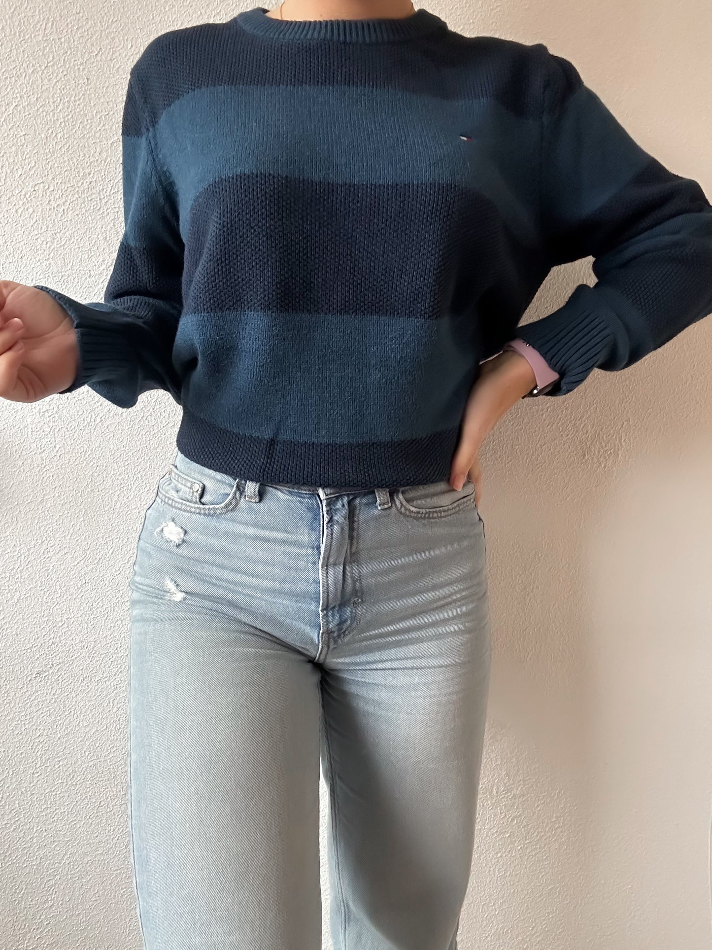 Tommy Hilfiger sweater L