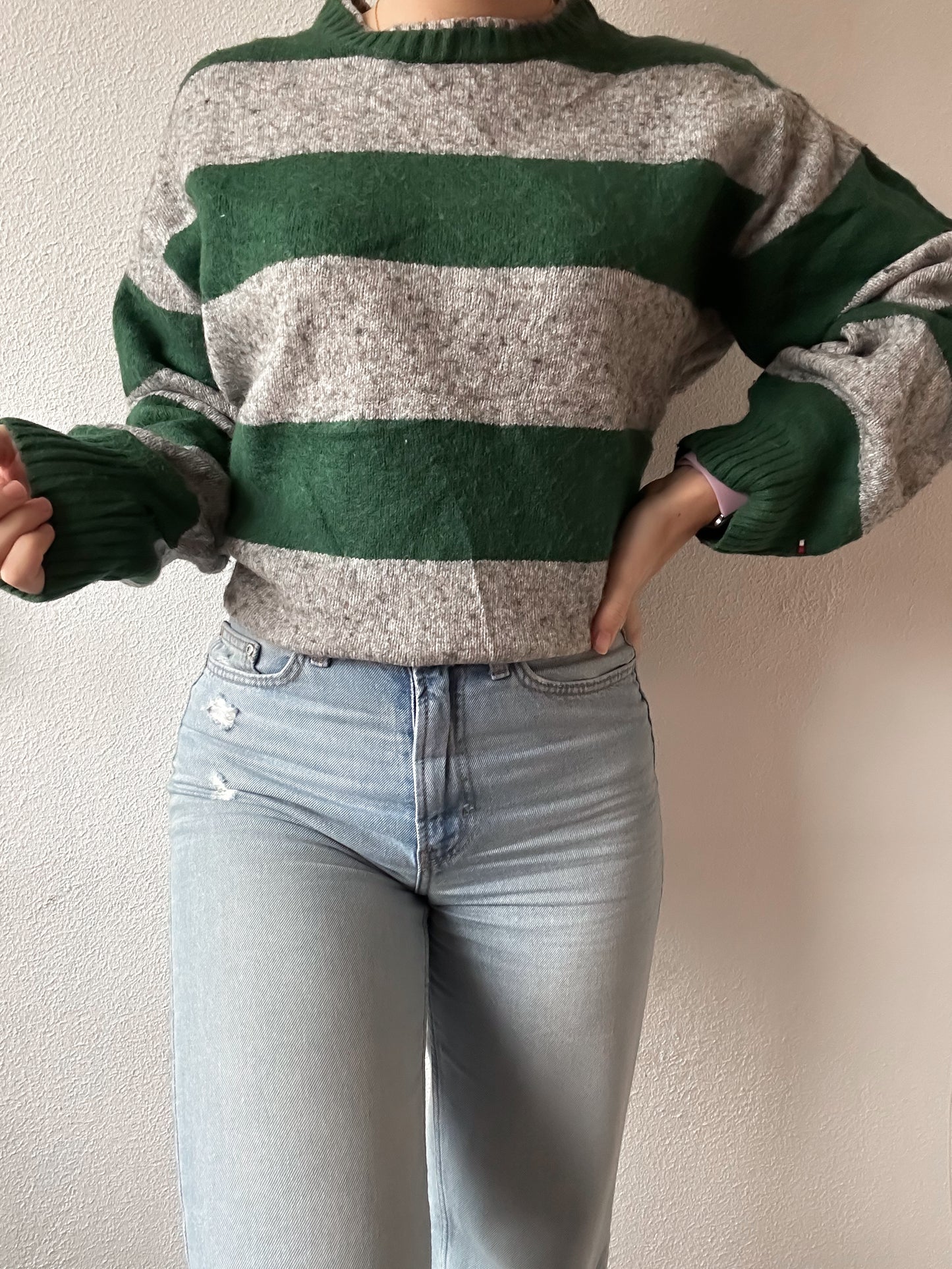 Tommy Hilfiger sweater M